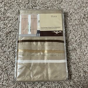 Tíaa rod pocket panel